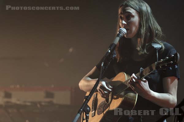 EMMA BROUGHTON - 2017-05-02 - PARIS - Cafe de la Danse - 